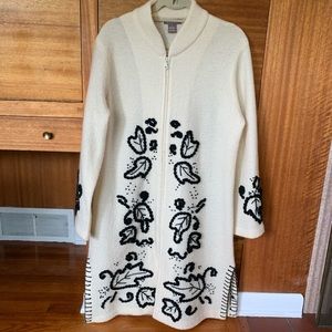 Ivory wool women’s trench